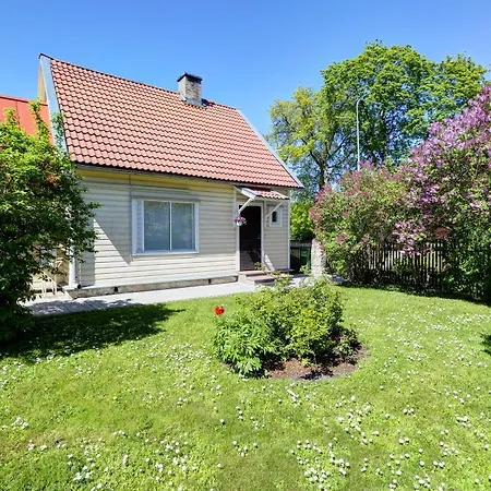Siili Holiday House Prázdninový dům Haapsalu