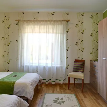 Siili Holiday House *